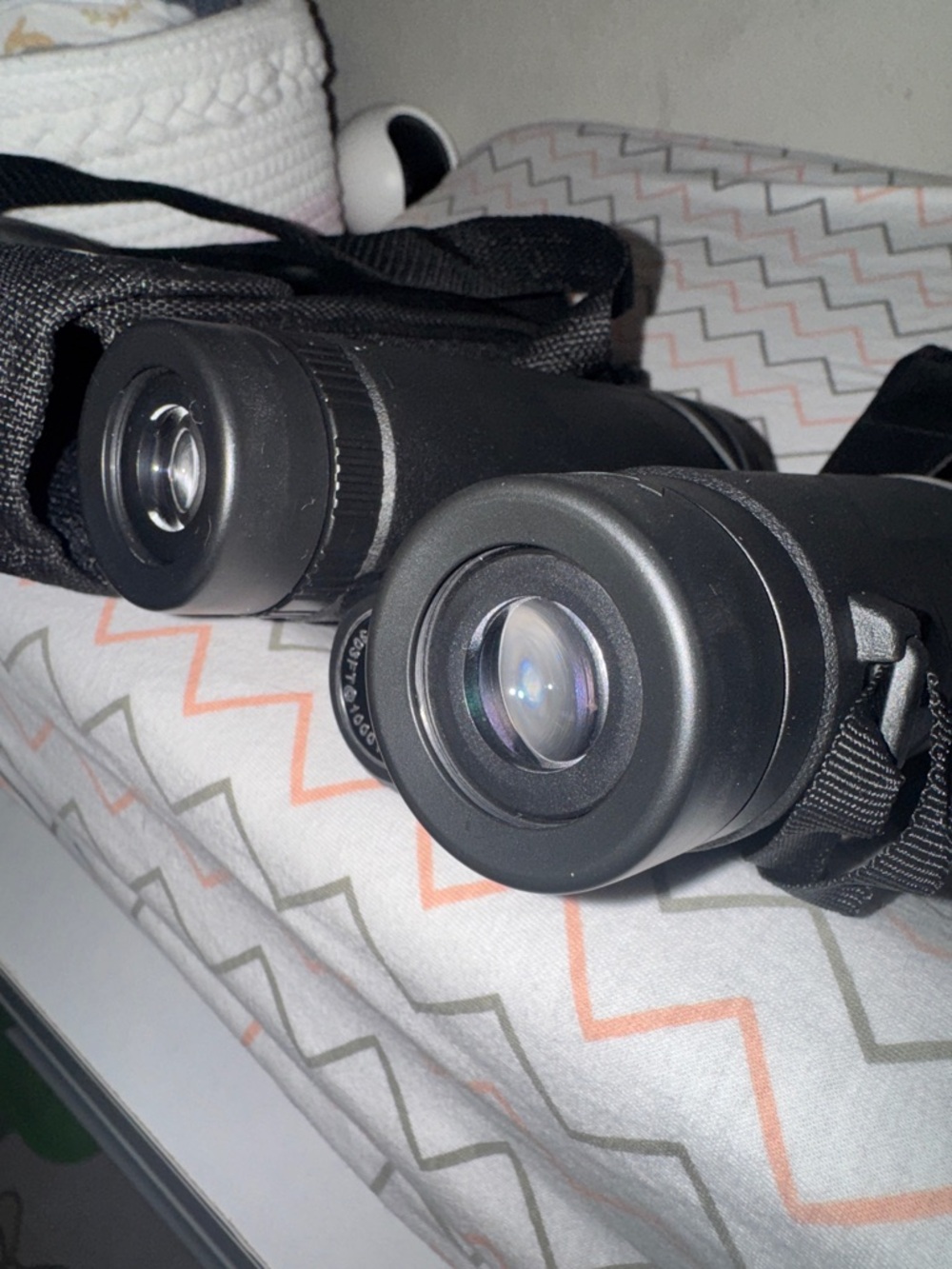 Compact Black Binoculars for Travel and Outdoor Use